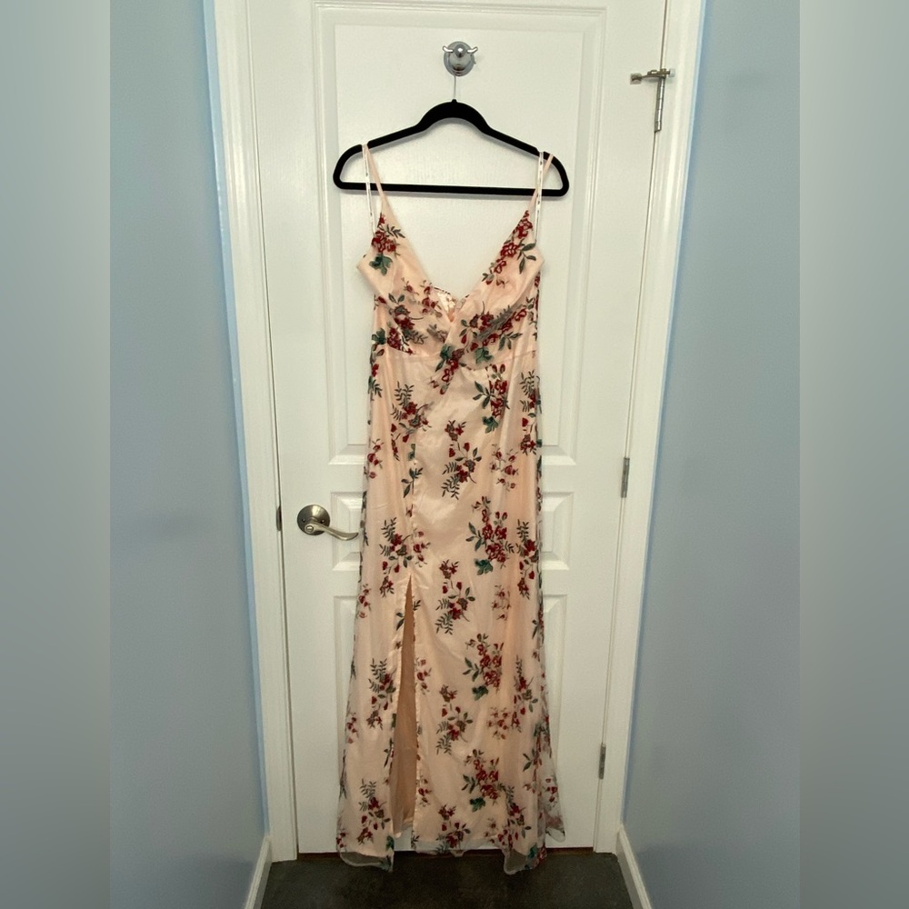 Tall Chi Chi London maxi dress. Brand new without tags